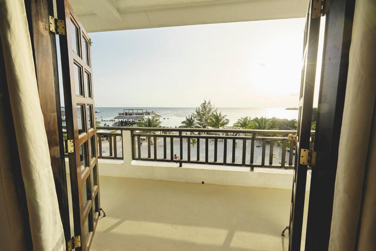 We'Yu Boutique Hotel Caye Caulker Bagian luar foto