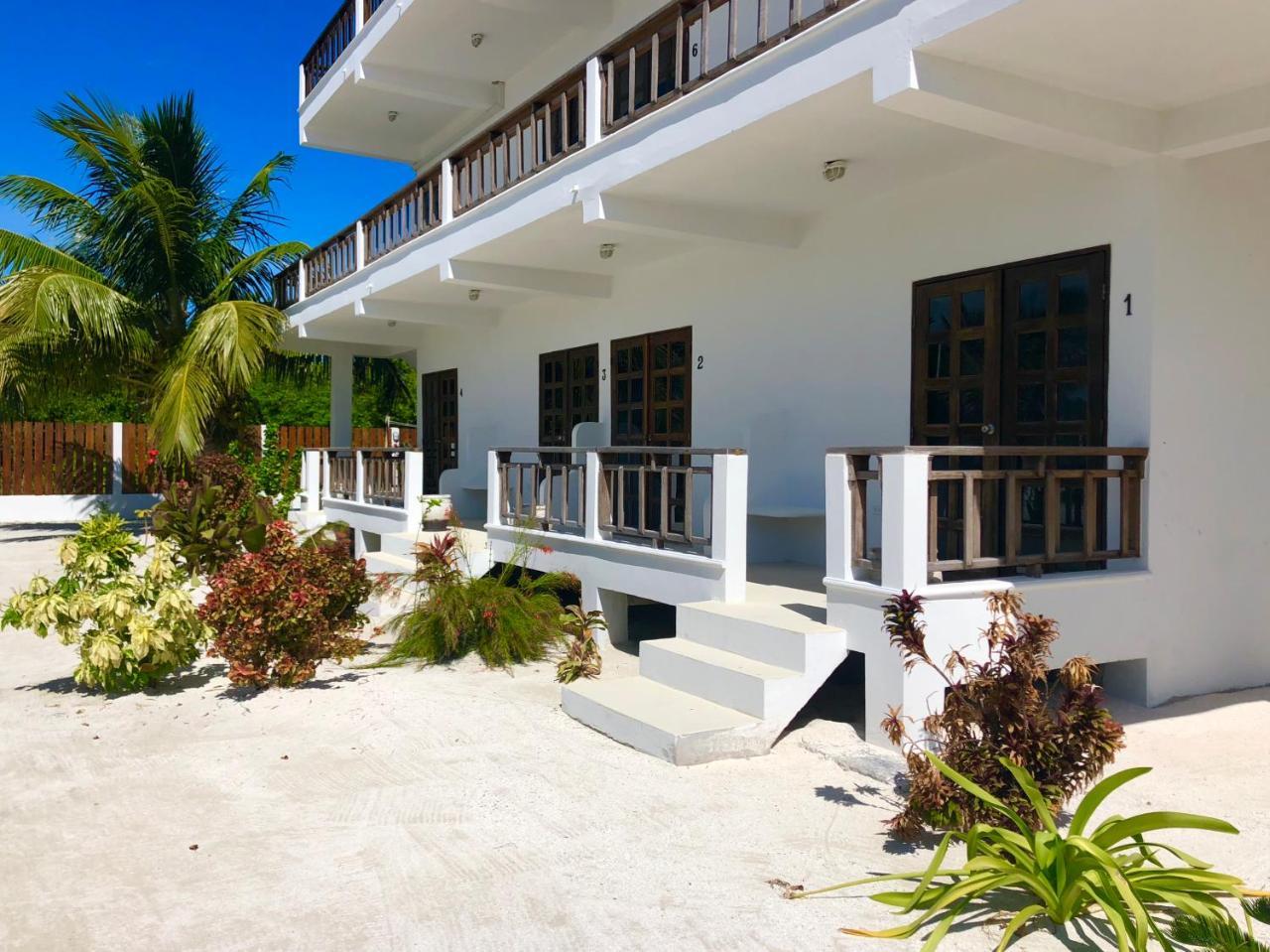 We'Yu Boutique Hotel Caye Caulker Bagian luar foto